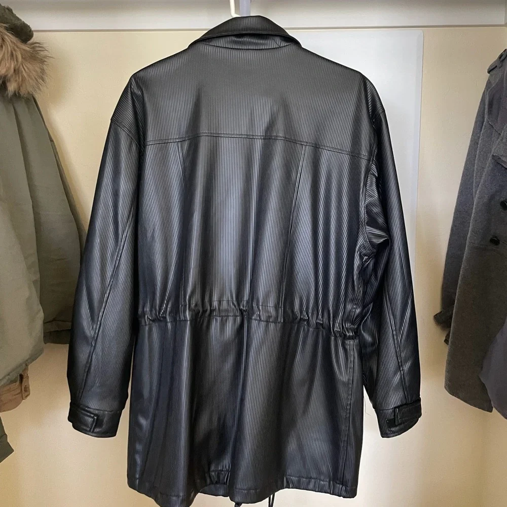 Unique! Kenneth Cole black size M - Picture 5 of 14